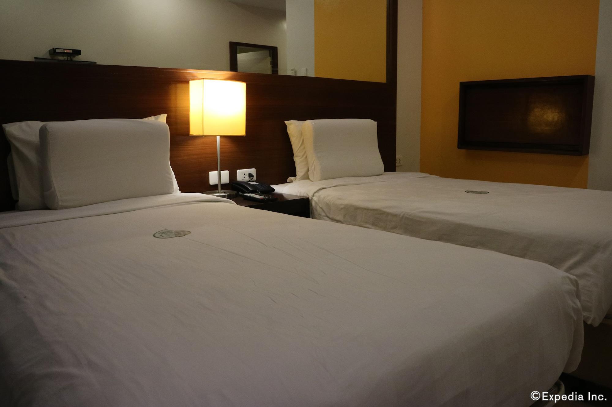 Go Hotels באקולוד מראה חיצוני תמונה