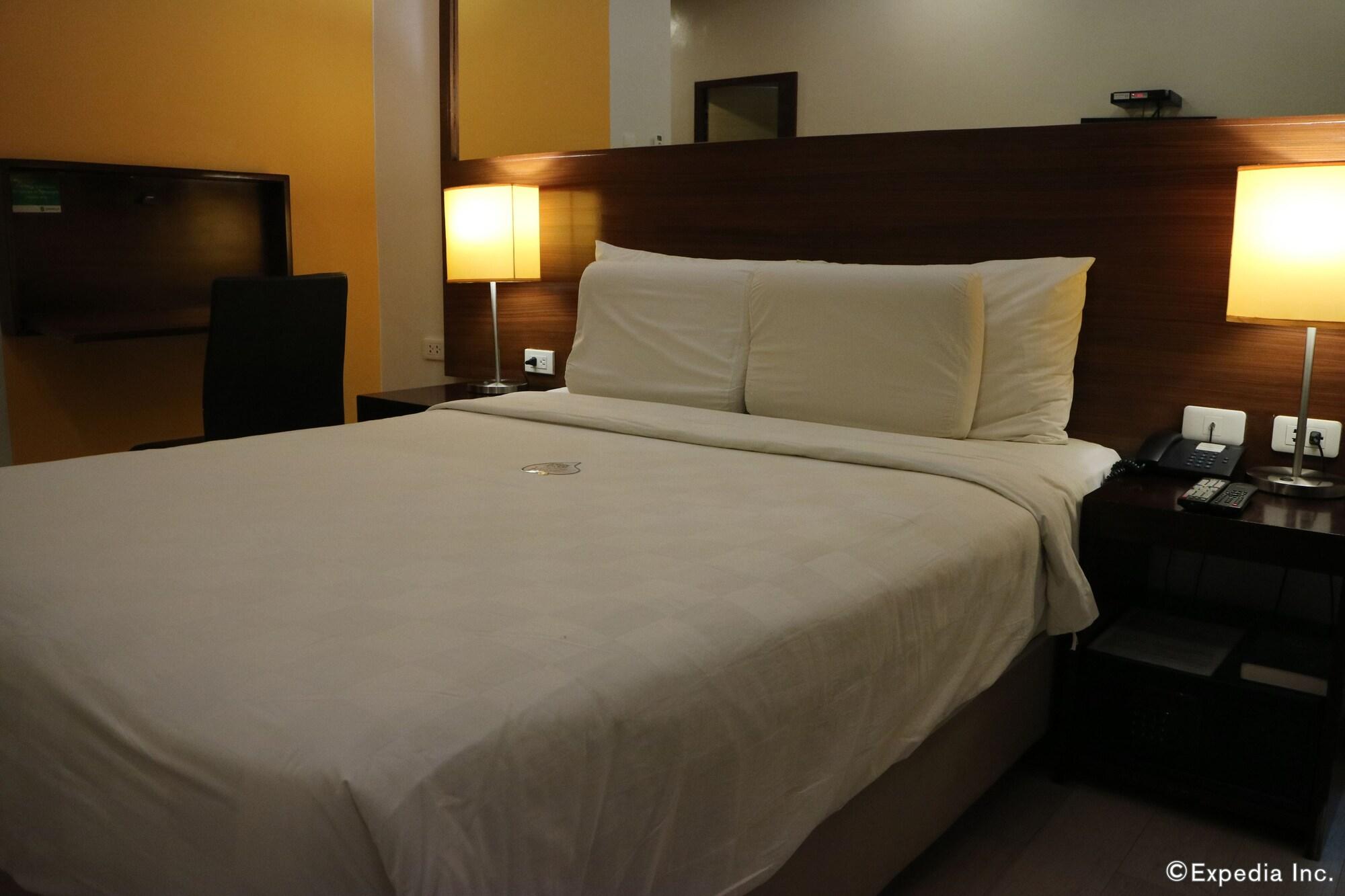 Go Hotels באקולוד מראה חיצוני תמונה