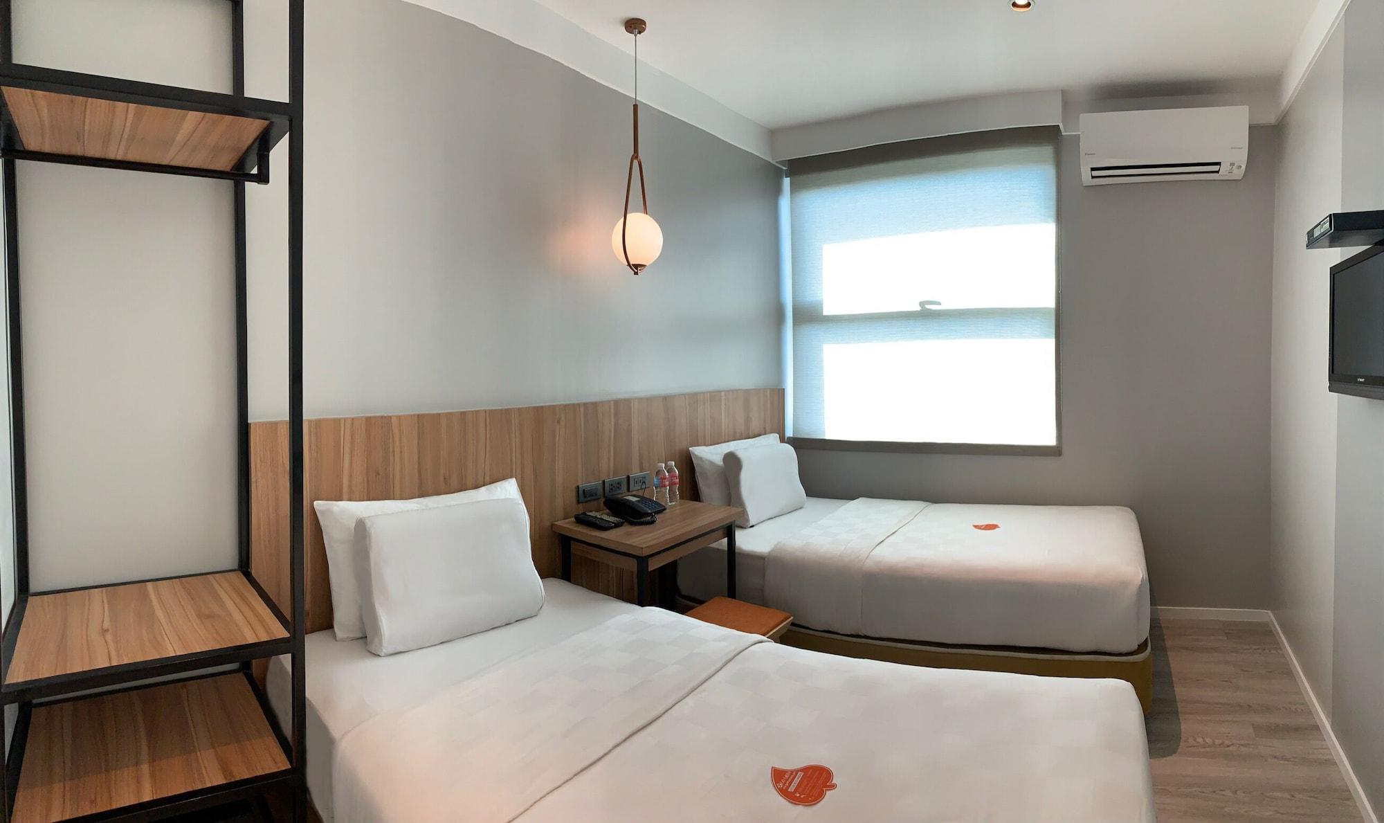 Go Hotels באקולוד מראה חיצוני תמונה